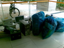 優(yōu)質(zhì)搬家服務(wù) 價(jià)格合理、明碼實(shí)價(jià)、24小時(shí)全天候